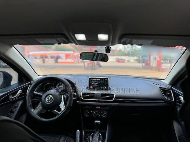 Mazda 3 2016 Gray