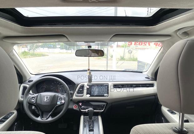 Honda HR-V 4dr SUV (1.5L 4cyl CVT) 2016 Silver