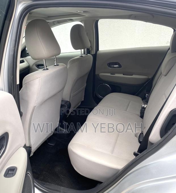 Honda HR-V 4dr SUV (1.5L 4cyl CVT) 2016 Silver