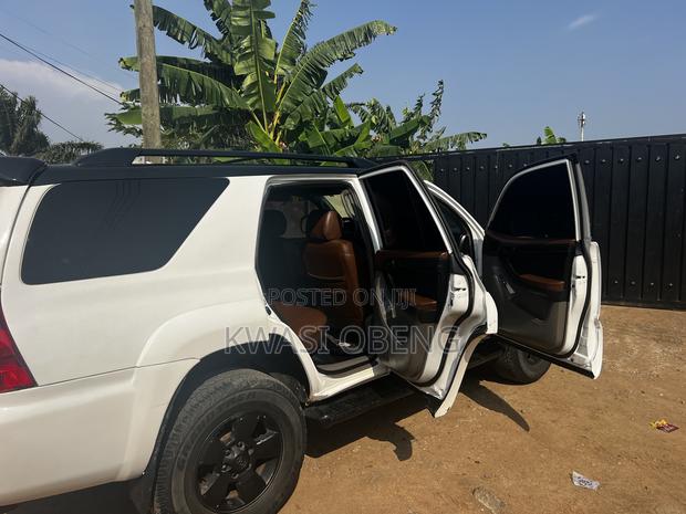 Toyota 4-Runner 2006 White
