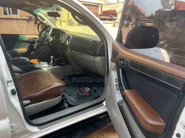 Toyota 4-Runner 2006 White