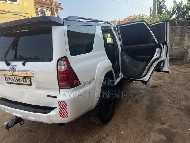 Toyota 4-Runner 2006 White