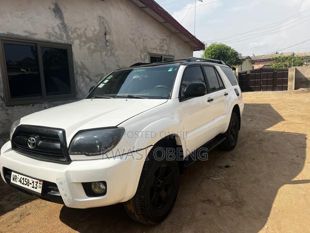 Toyota 4-Runner 2006 White