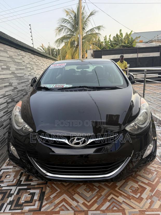 Hyundai Elantra Limited 4dr Sedan (1.8L 4cyl 6A) 2015 Black