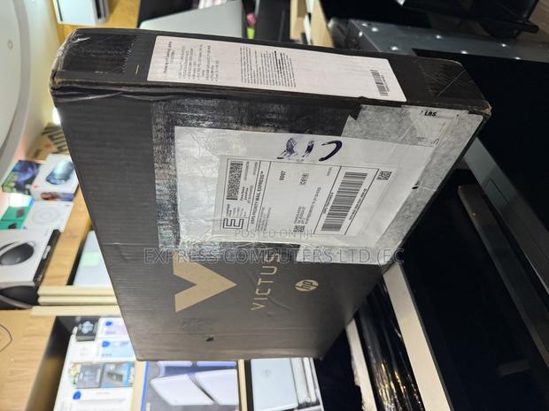 New Laptop HP Victus 15 16GB AMD Ryzen 5 SSHD (Hybrid) 512GB photo 5