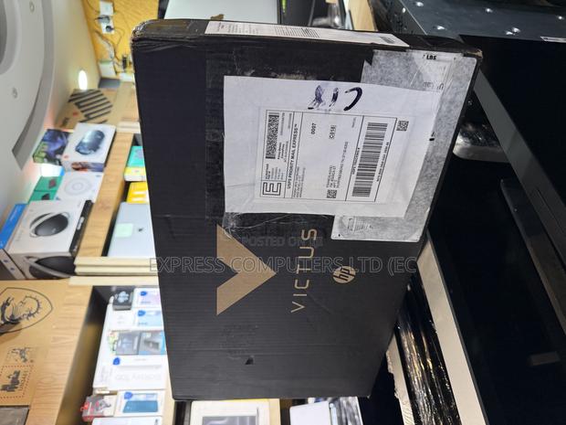 New Laptop HP Victus 15 16GB AMD Ryzen 5 SSHD (Hybrid) 512GB photo 8