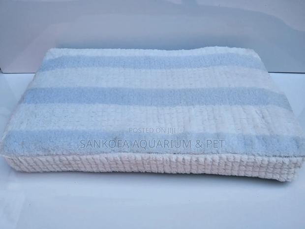 Quality Large Washable Dog Bed · Photo 2
