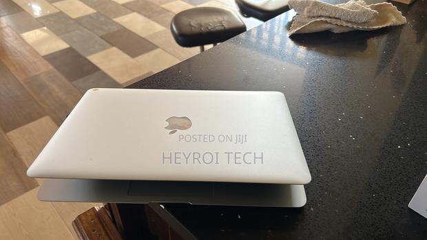 New Laptop Apple MacBook Air 4GB Intel Core I5 SSD 128GB photo 2