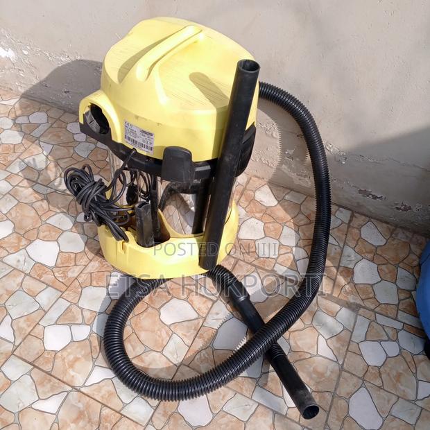 Used 20l Karcher Wd 3.300m Vacuum Cleaner From Germany. Very Powerful photo 3