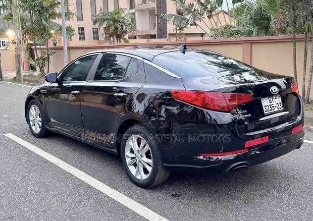 Kia Optima EX 4dr Sedan (2.4L 4cyl 6A) 2013 Black photo 3