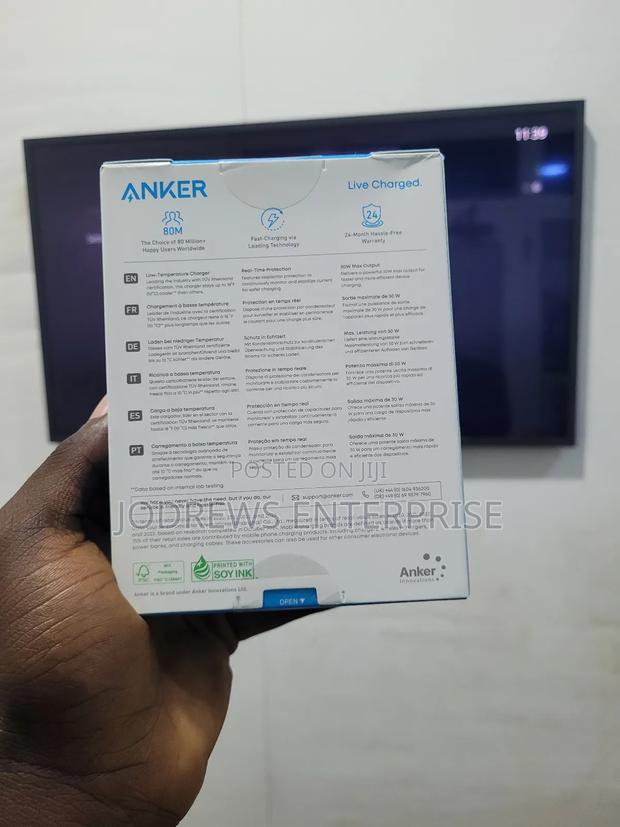 Anker Zolo 30w Charging Adapter photo 3