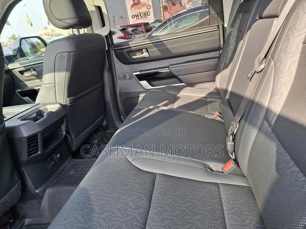 Toyota Tundra Limited 2022 Gray