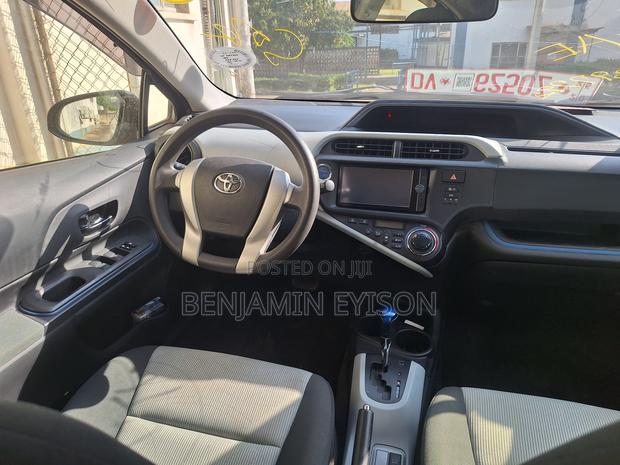 Toyota Aqua 2014 Burgundy