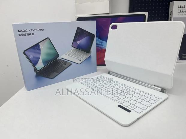 iPad 11th A16 and Apple iPad 10th Generation Magic Keyboard (White)