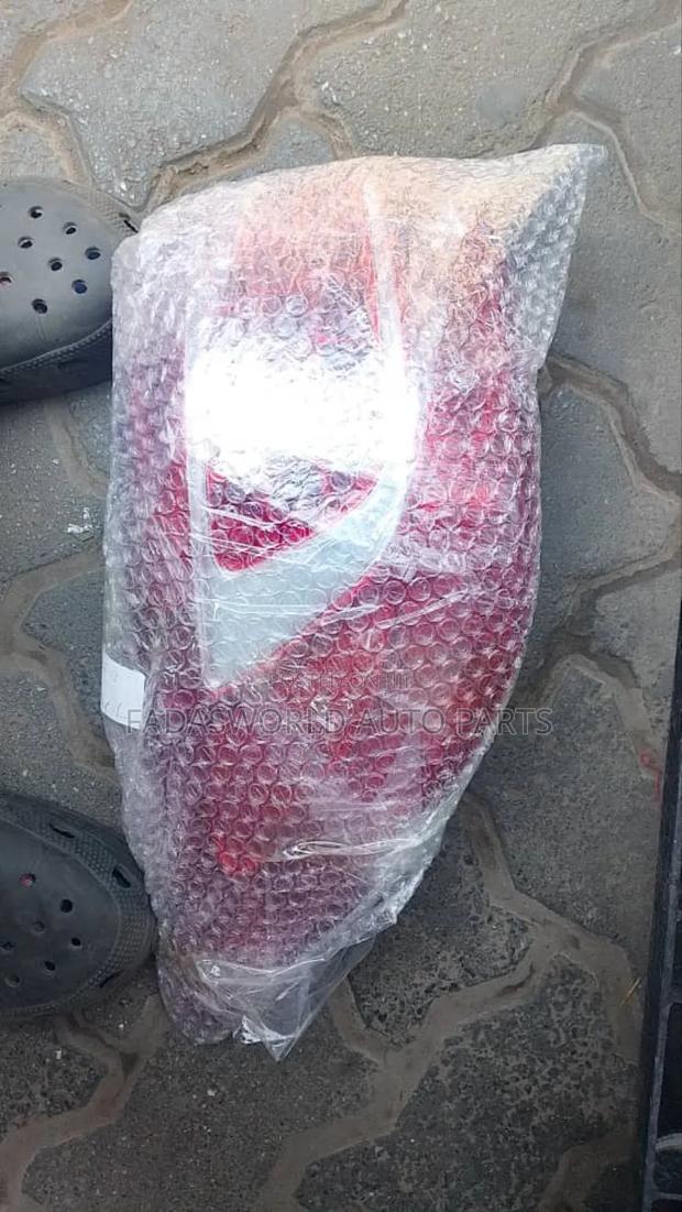 Kia Sportage 2015 Tail Light photo 3