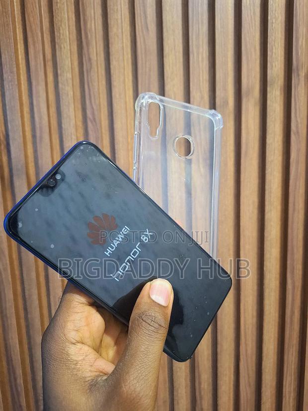 New Huawei Honor 8x 128 GB Blue photo 2