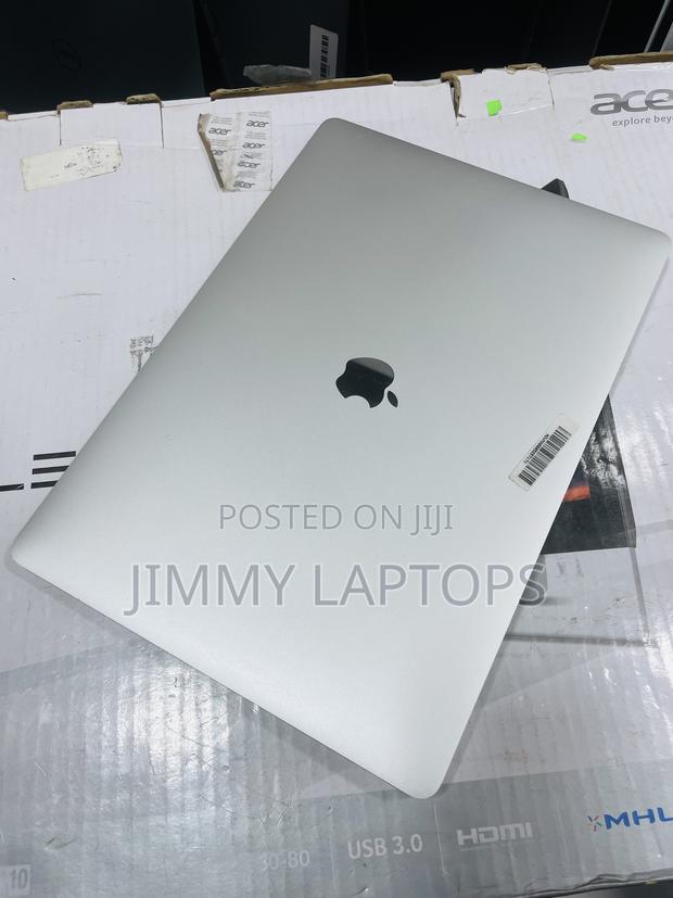 Laptop Apple MacBook Pro 2019 16GB Intel Core I7 SSD 512GB photo 3