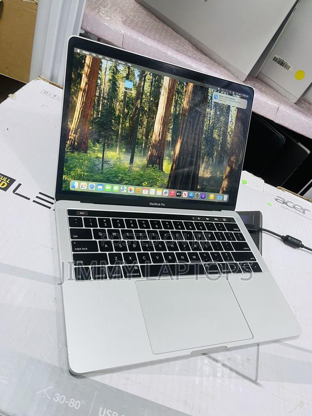 Laptop Apple MacBook Pro 2019 16GB Intel Core I5 SSD 512GB photo 4