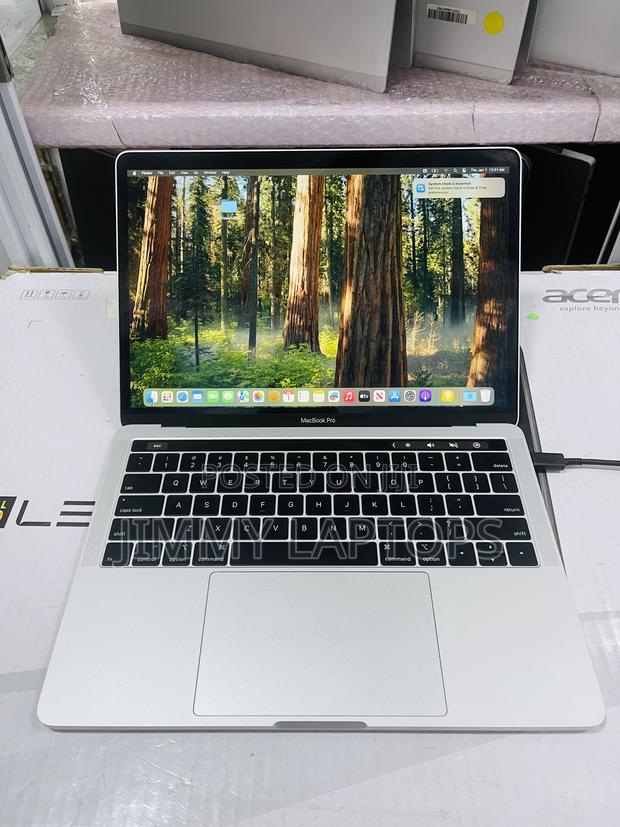 Laptop Apple MacBook Pro 2019 16GB Intel Core I5 SSD 512GB