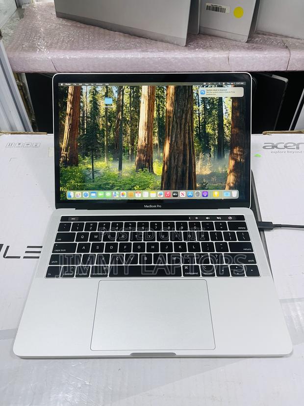 Laptop Apple MacBook Pro 2019 16GB Intel Core I5 SSD 512GB photo 2