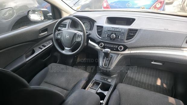 Honda CR-V LX 4dr SUV AWD (2.4L 4cyl CVT) 2017 Black photo 8