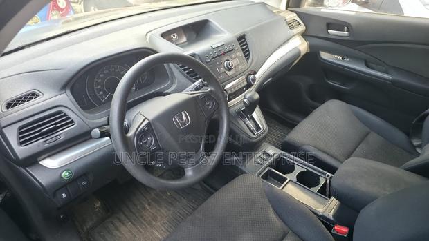 Honda CR-V LX 4dr SUV AWD (2.4L 4cyl CVT) 2017 Black photo 10