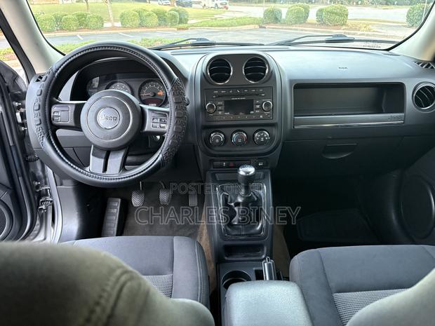 Jeep Patriot Sport FWD 2016 Silver