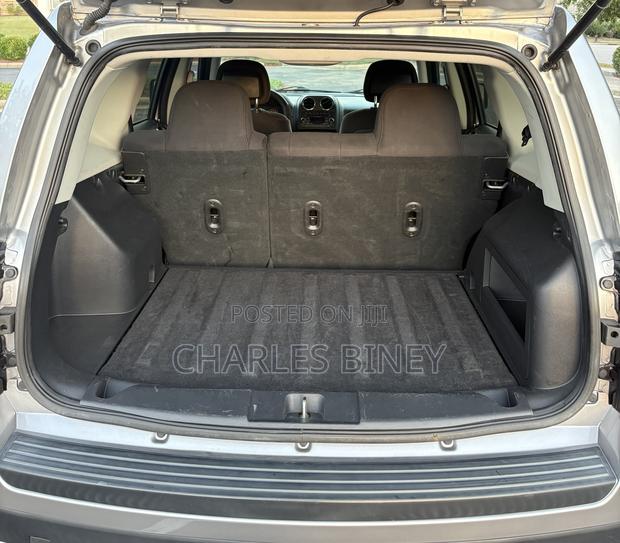 Jeep Patriot Sport FWD 2016 Silver