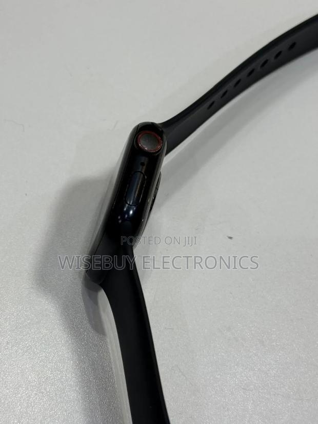 Apple Watch Series 8 41mm photo 3