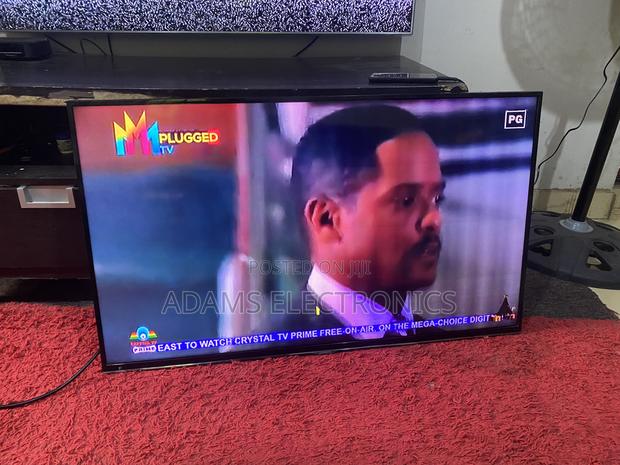A Very Nice Home Use Samsung Smart 40 Inches for Sale photo 3