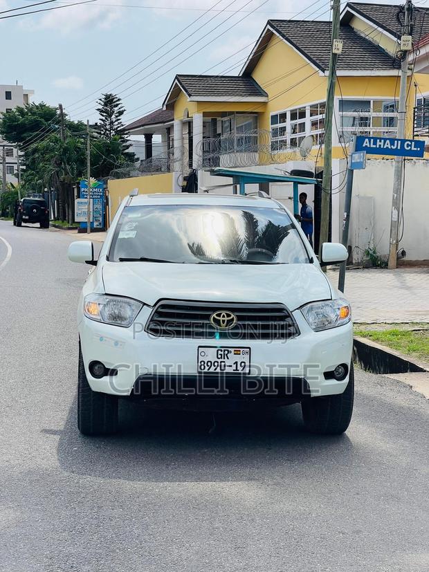 Toyota Highlander Limited 2010 White