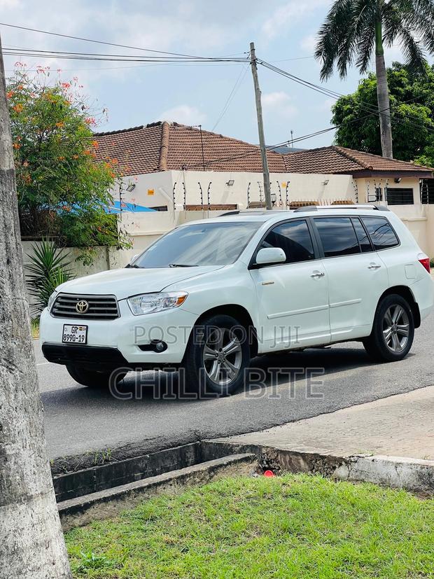 Toyota Highlander Limited 2010 White photo 3