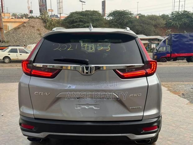 Honda CR-V Touring 2021 Silver photo 7