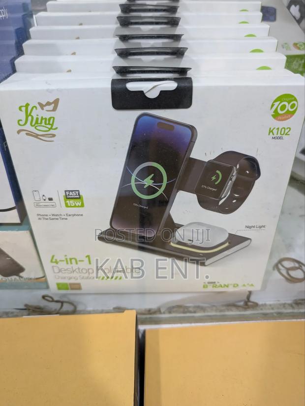 3 in 1 Wireless Charging Dock photo 2