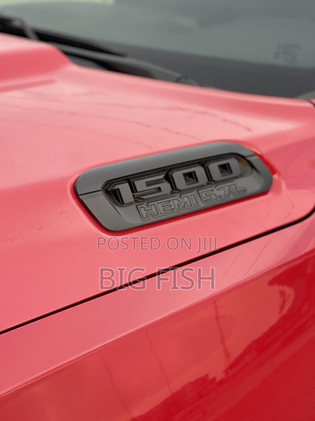 Dodge RAM 1500 5.7 Petrol AWD 2021 Red photo 8