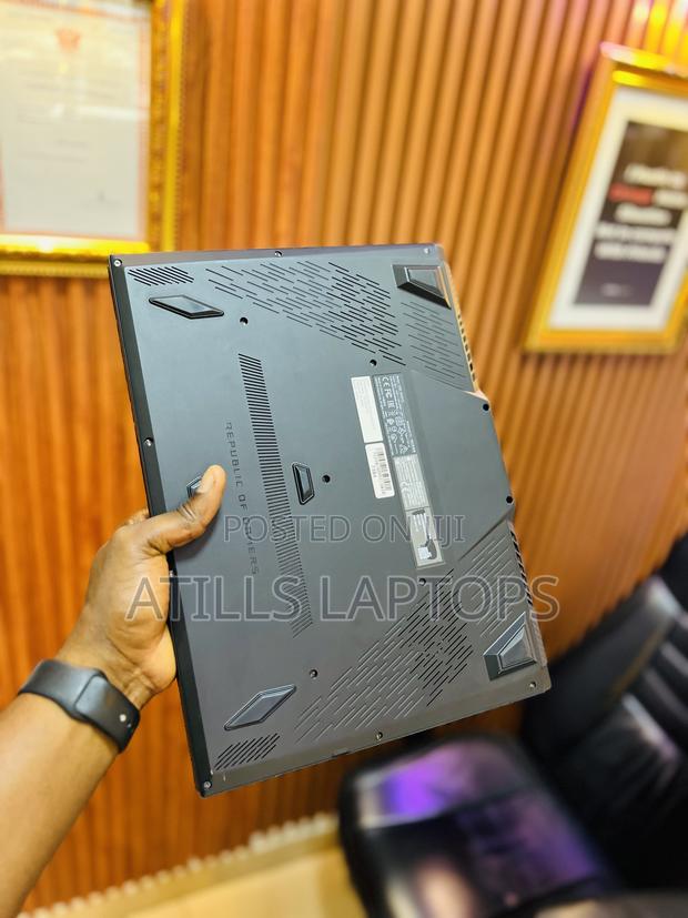 Laptop Asus ROG Zephyrus G15 16GB AMD Ryzen 7 SSD 1T photo 5
