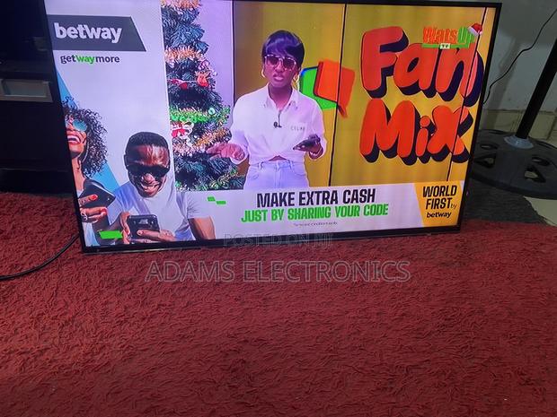 A Very Nice Home Use Samsung Smart 40 Inches for Sale photo 12