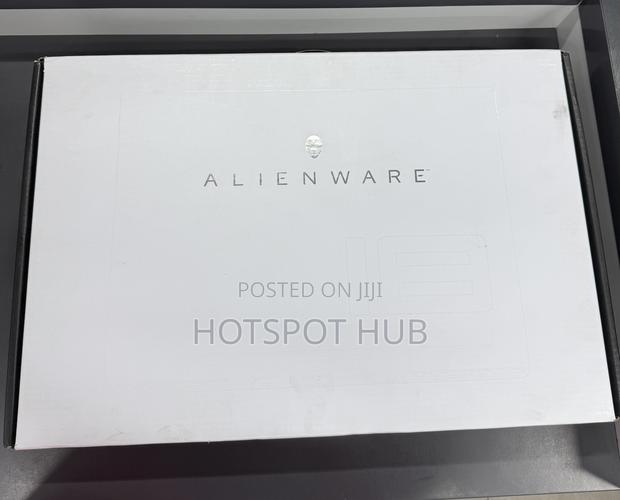 New Laptop Dell Alienware M18 R2 16GB Intel Core i7 SSD 1T · Photo 4