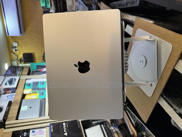 Apple MacBook Pro 2023 M2 Pro 14-Inch 16GB Apple M2 SSHD (Hybrid) 512GB photo 4