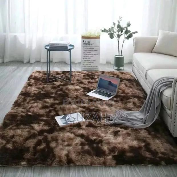 Light Brown Dark Brown Mixed Fluffy Rug · Photo 2