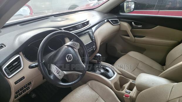 Nissan Rogue SL AWD 2017.5 2017 Red photo 7