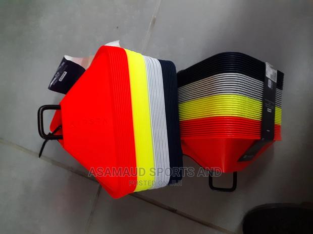 Original Football Cones At Cool Price · Photo 4