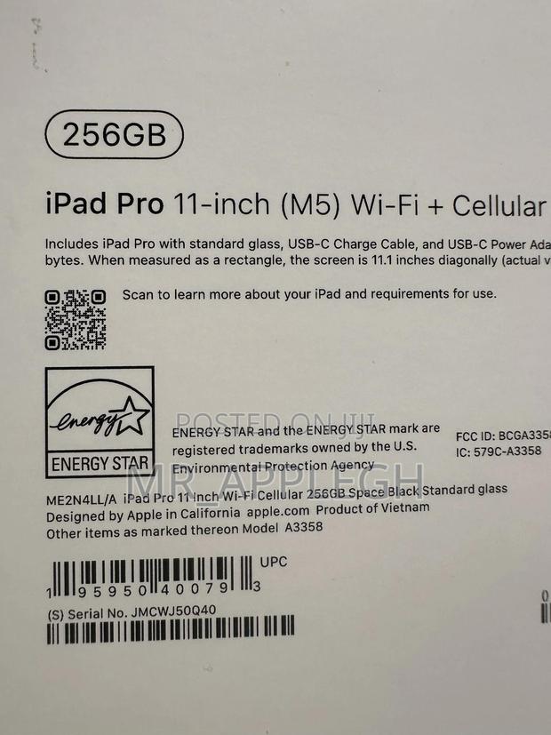 New Apple iPad Pro 11 (2025) 256 GB Black photo 2