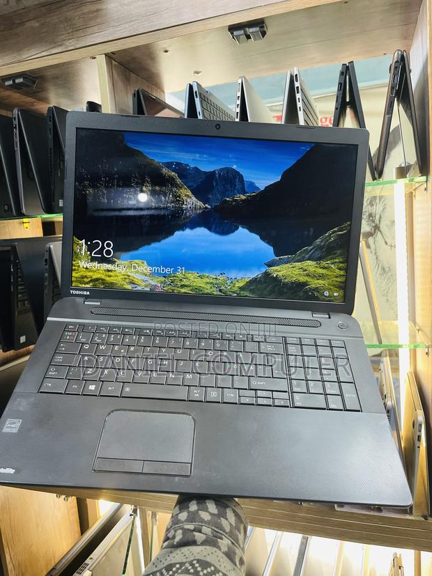 Laptop Toshiba Satellite C70D 4GB AMD HDD 500GB photo 4