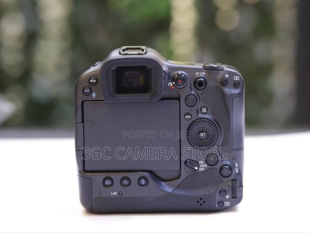Canon Eos R3 // Usa Model / Excellent Cond // All Accessories Included photo 4