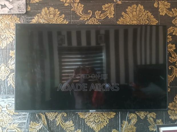 Sony Braving 50 Inches Android Tv With a Tiny Line on It