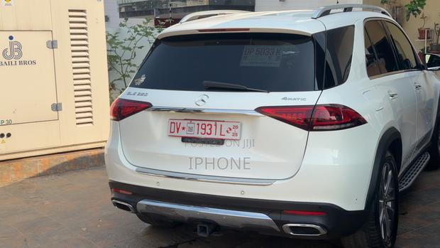Mercedes-Benz GLE-Class GLE 350 4MATIC 2020 White photo 3