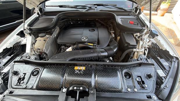 Mercedes-Benz GLE-Class GLE 350 4MATIC 2020 White photo 6
