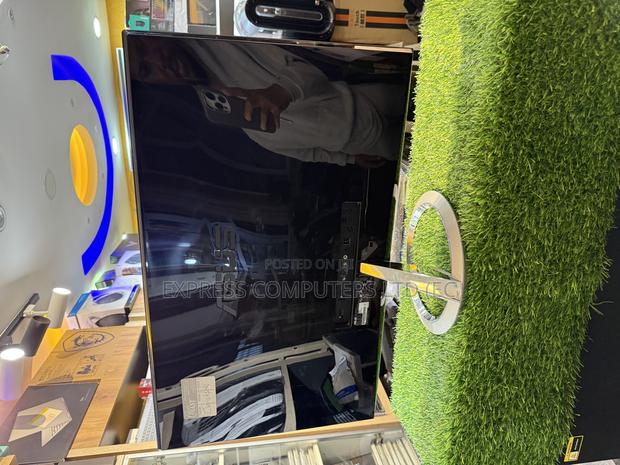 Asus 27-Inch,Full Hd 1080 Ips, Bang Olufsen Hdmi Edgeless Monitor photo 6