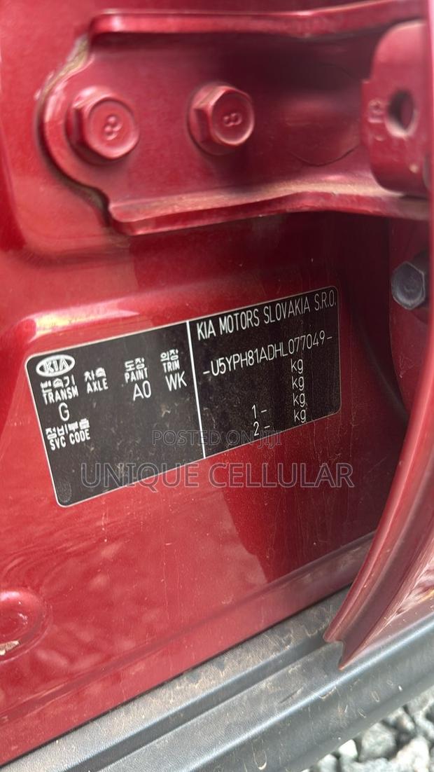 Kia Sportage 2017 Red photo 14